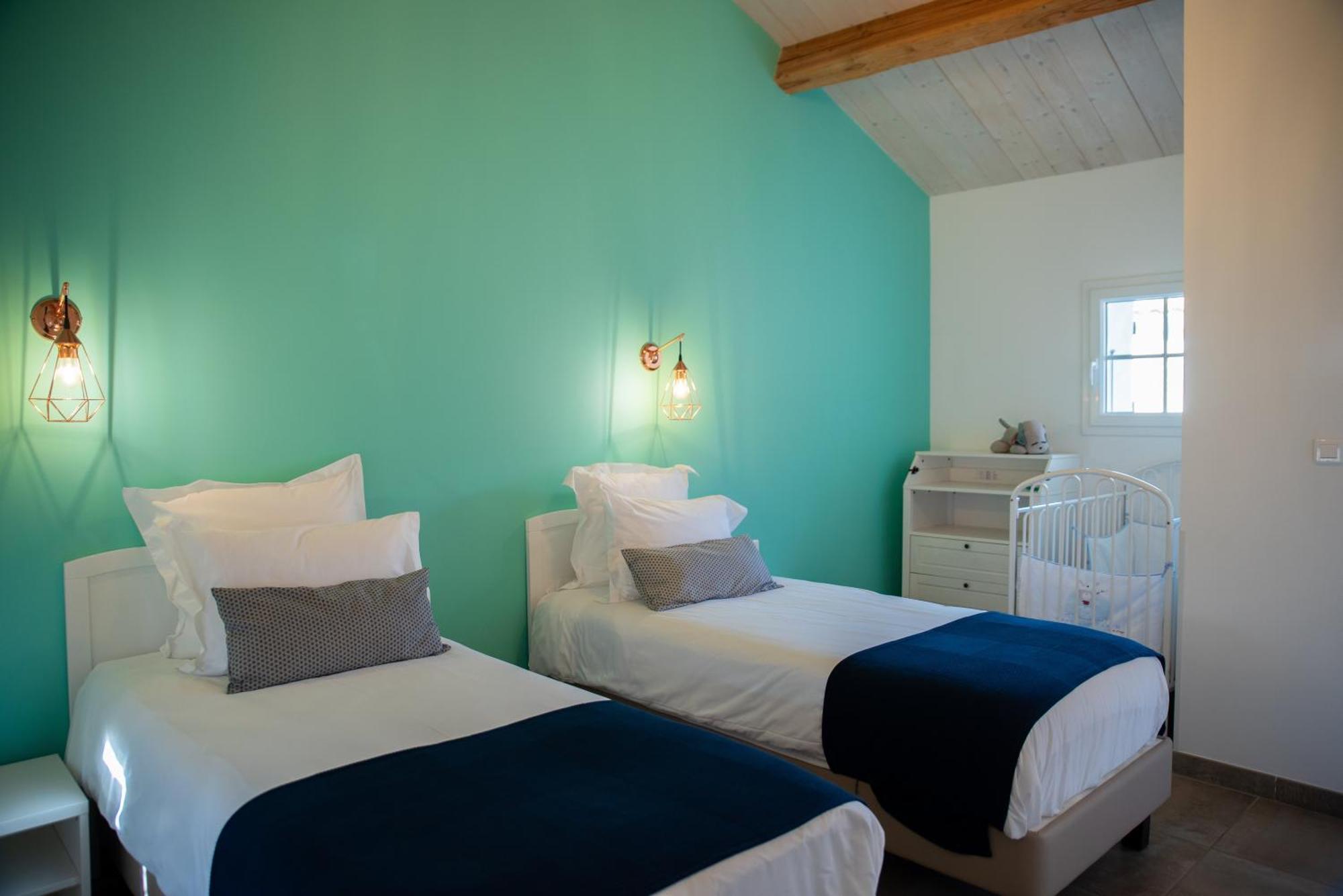 Domaine Forvent Bed and Breakfast Saint-Julien-de-Peyrolas Eksteriør billede