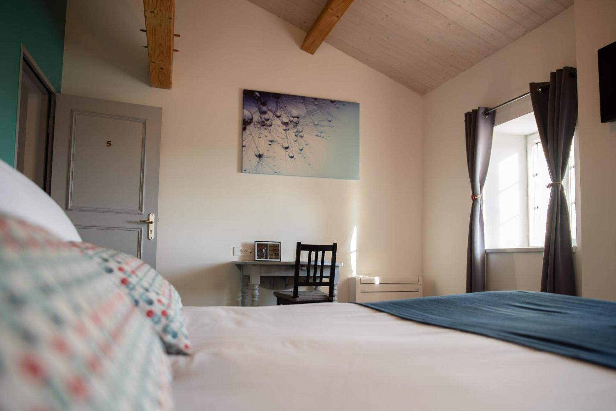 Domaine Forvent Bed and Breakfast Saint-Julien-de-Peyrolas Eksteriør billede