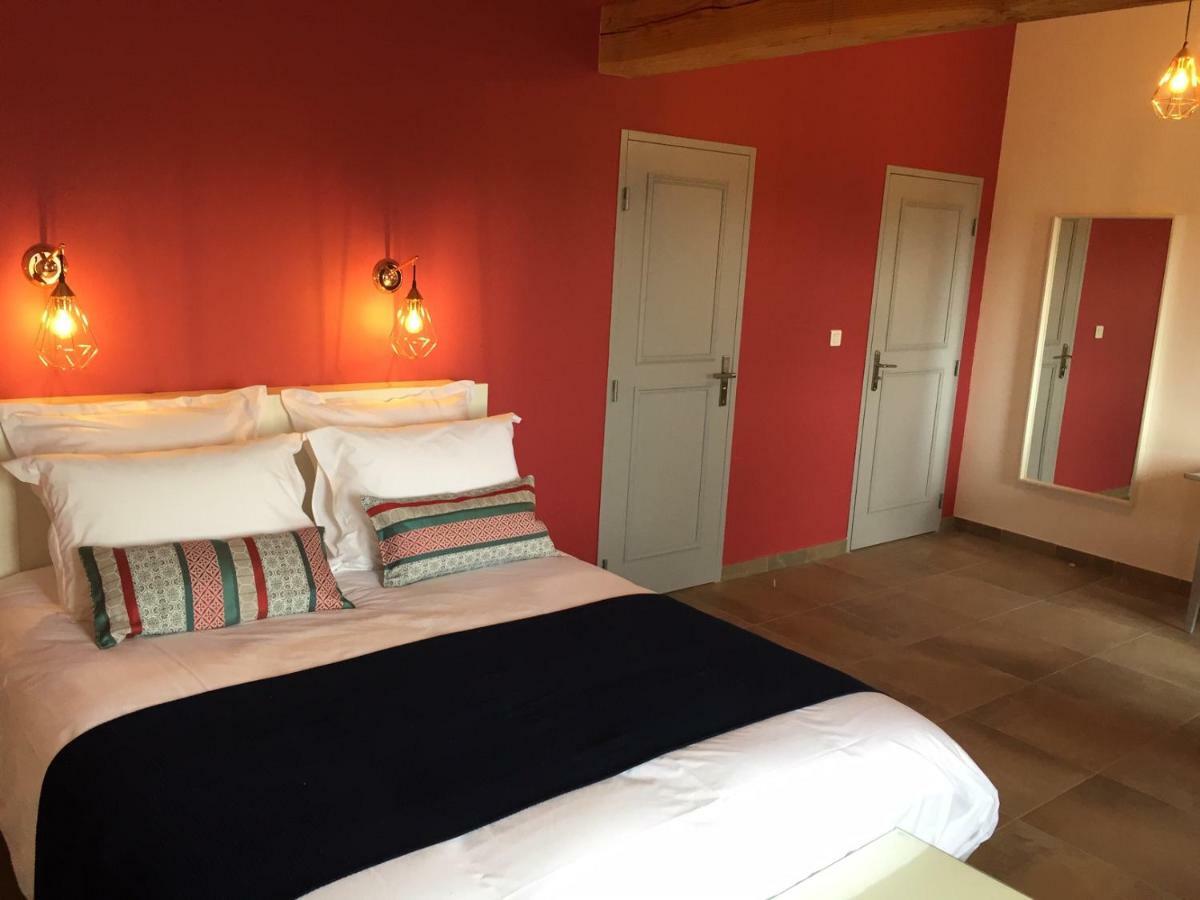 Domaine Forvent Bed and Breakfast Saint-Julien-de-Peyrolas Eksteriør billede